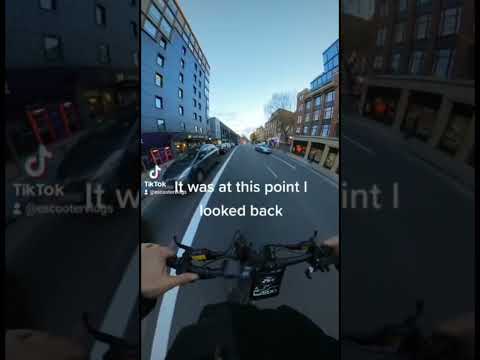 Police Chase Escooter In London #escooter #bike #cycle #london #ebike #fypシ #ride #tiktok #uk