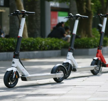 Electric Scooters: Changing the Way We Navigate Urban Life