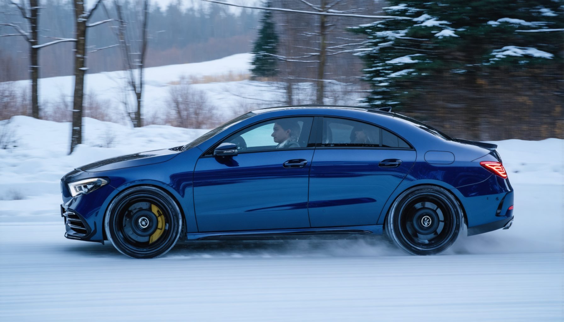 Oyun Değiştirici: Mercedes CLA EV Elektrikli Bir Gelecek Vadediyor